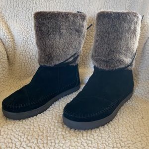 Toms suede/fur bootie
